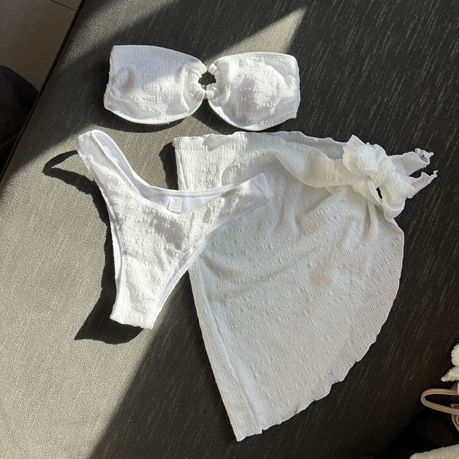 Wholesale Texture Cloth Bra Polyester Swimwear